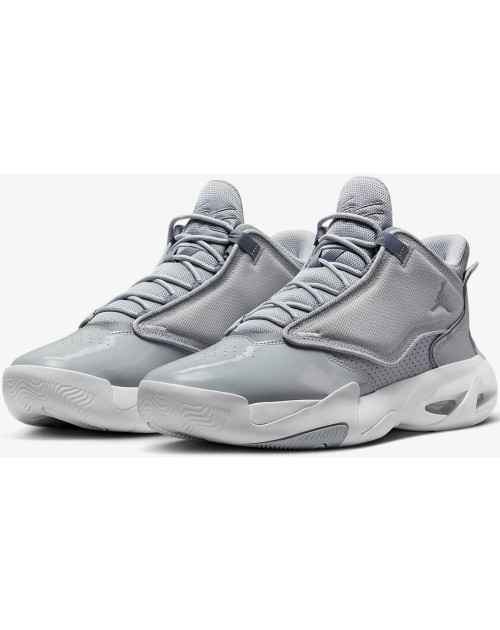 Кроссовки Jordan Max Aura 4