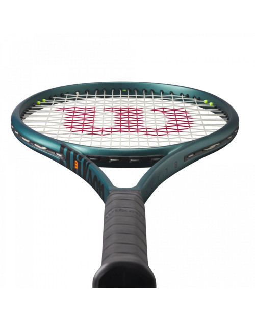 Теннисная ракетка WILSON BLADE 100 V9 FRM NEW