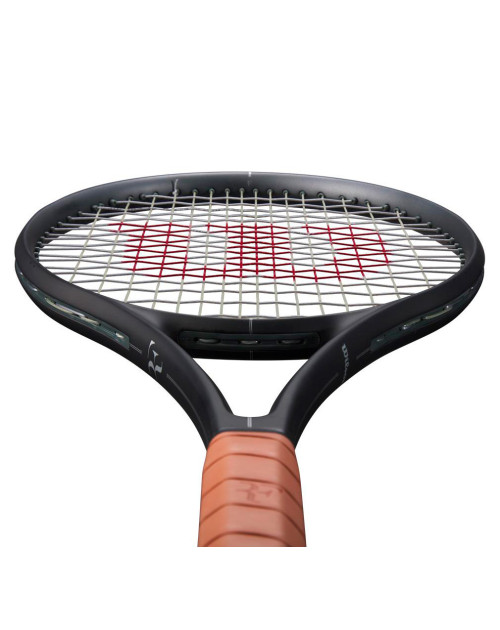 Теннисная ракетка WILSON RF 01 FUTURE FRM