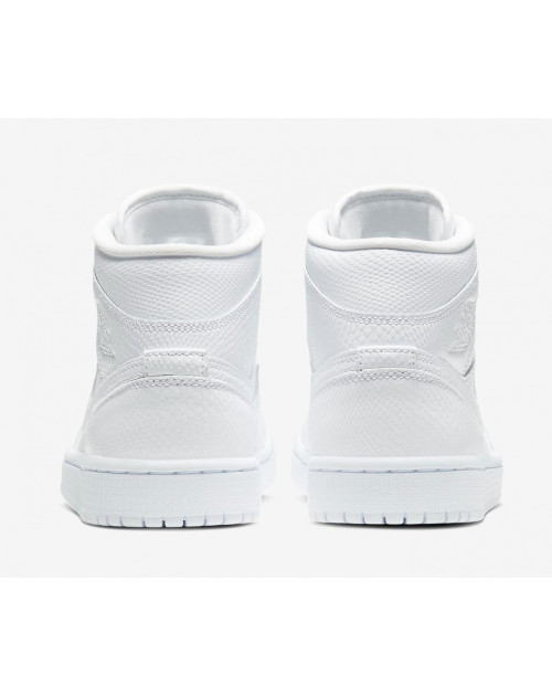 Кроссовки NIKE WMNS AIR JORDAN 1 MID