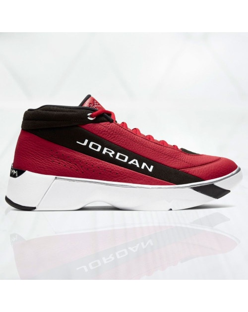 Кроссовки NIKE JORDAN TEAM SHOWCASE