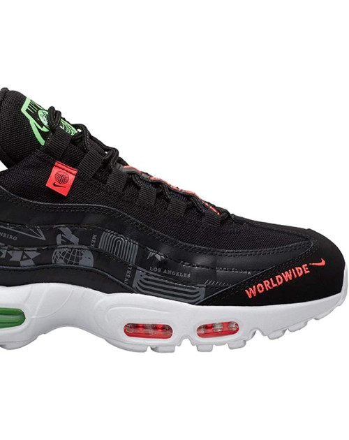 Распродажа кроссовок