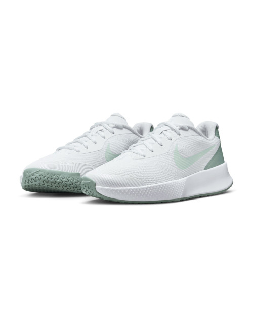 Теннисные кроссовки NIKE W VAPOR LITE 3 HC whr
