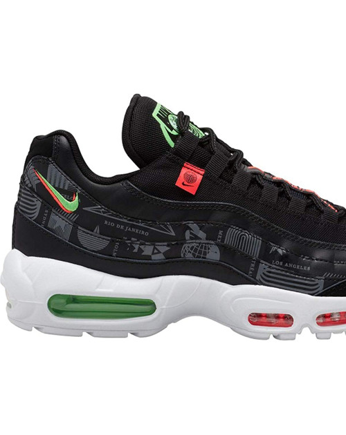 Распродажа кроссовок