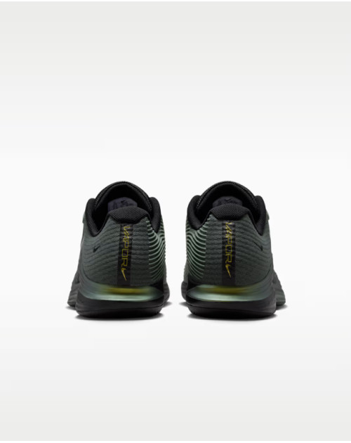 Теннисные кроссовки NIKE M ZOOM VAPOR 12 HC PRM 300