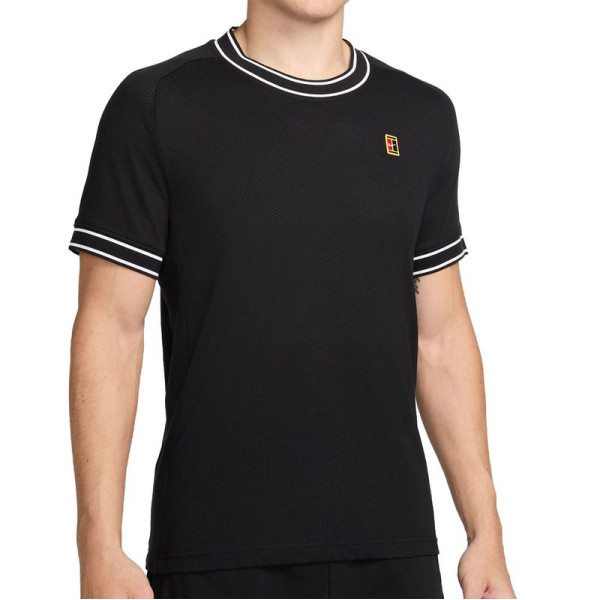 Тенісна футболка NIKE M NKCT HERITAGE SS TOP 010 Тенісна футболка NIKE M NKCT HERITAGE SS TOP 010