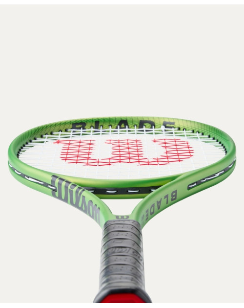 Теннисная ракетка Wilson BLADE FEEL 100 TNS RKT