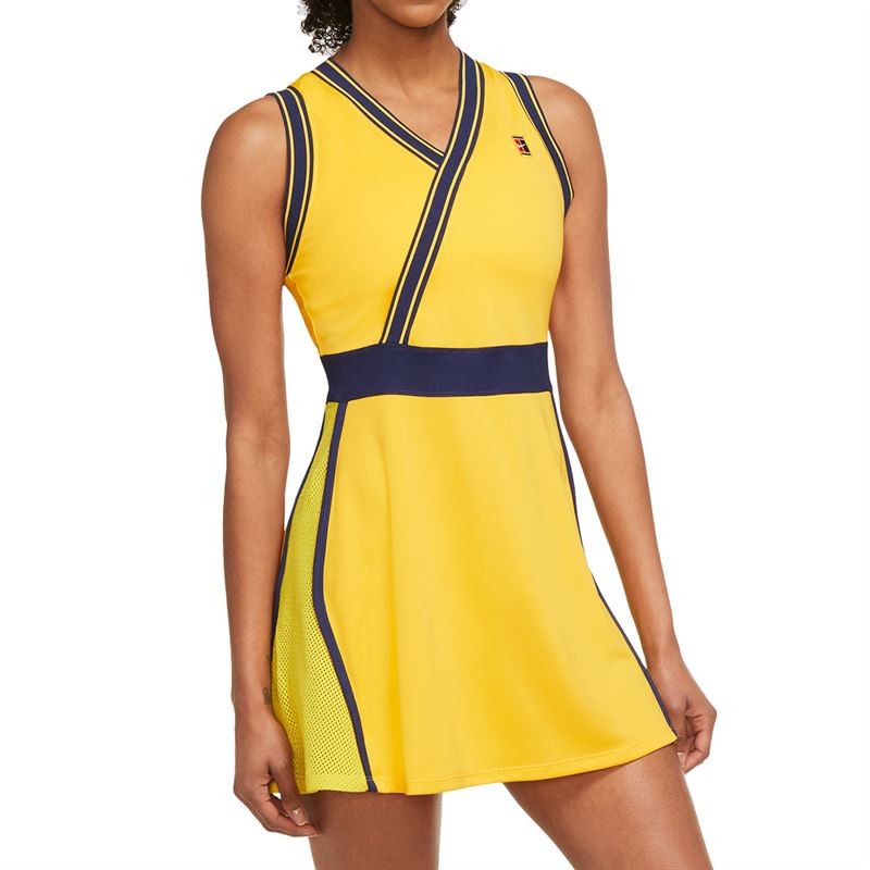 Платье теннисное NIKE
